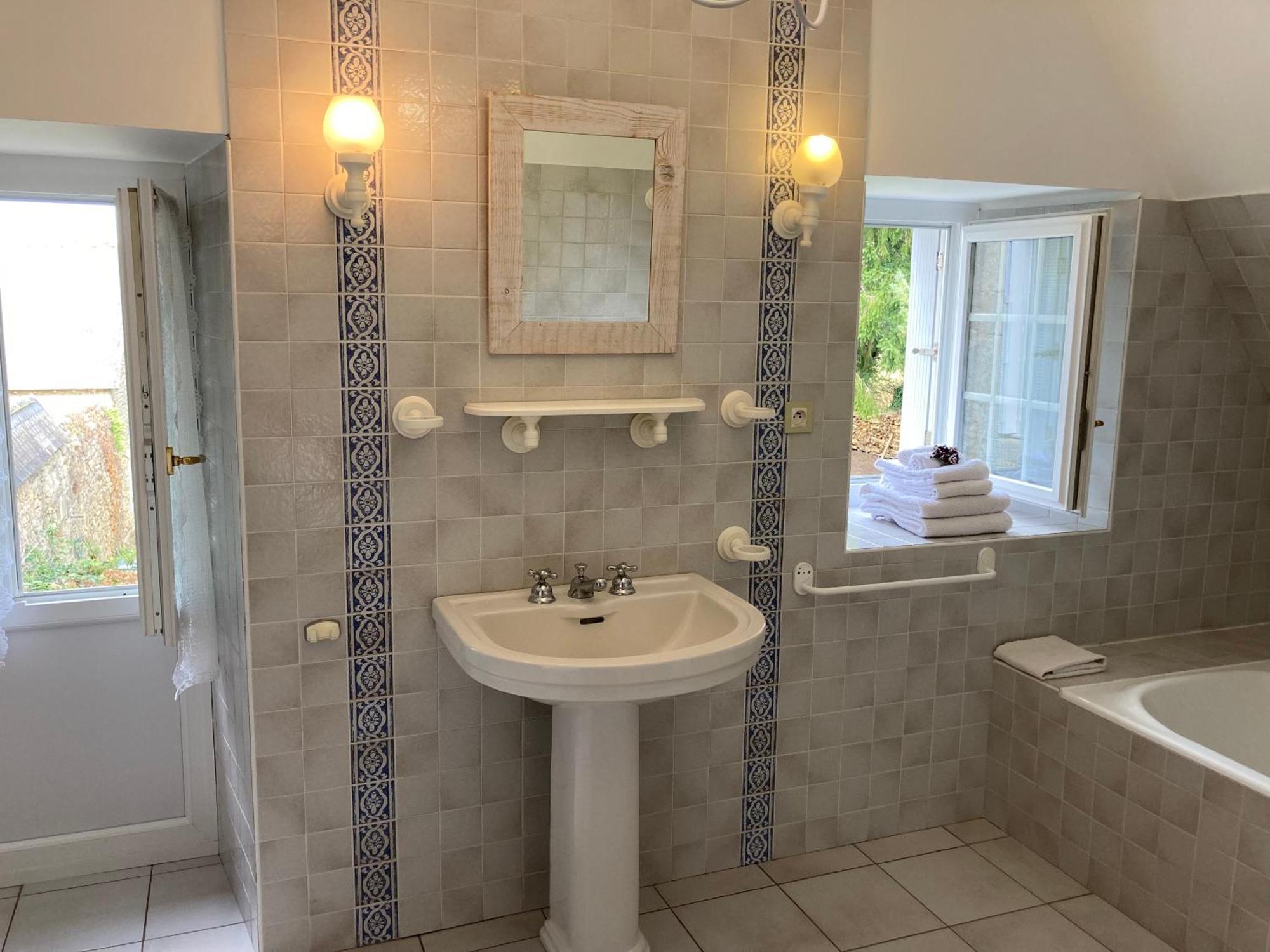 Manoir De Saint-Fiacre Bed & Breakfast Malansac Екстериор снимка